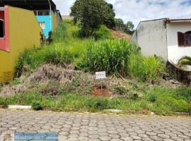 Lote Bairro Centro, Póximo a Escola Francisco Ribeiro da Fonseca