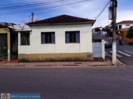 Casa Bairro Centro, Próximo a Padaria São Francisco